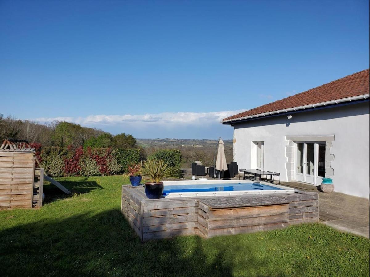 Family Home With Pool Saint-Lon-Les-Mines Bagian luar foto