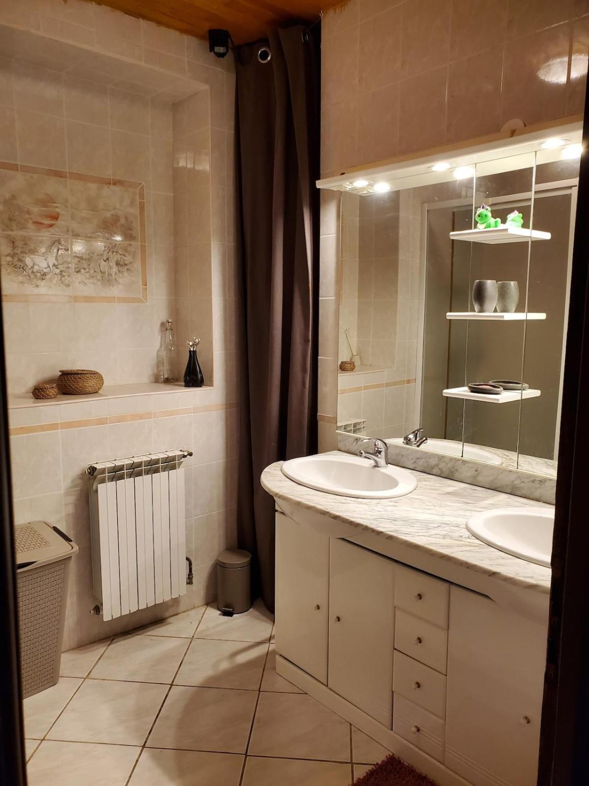 Family Home With Pool Saint-Lon-Les-Mines Bagian luar foto